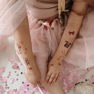 Набор временных татуировок Mrs. Ertha "Bloomy Love", 25 шт, цветочная магия